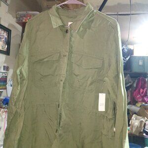 Army Green GAP Shirt